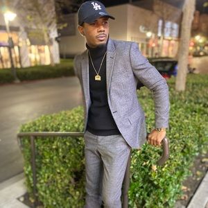 Meet your Posher, Darrell